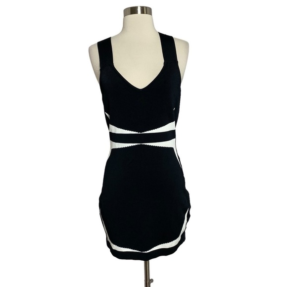 GUESS by Marciano Black & White Knit Bodycon Dress Size L - Picture 1 of 9